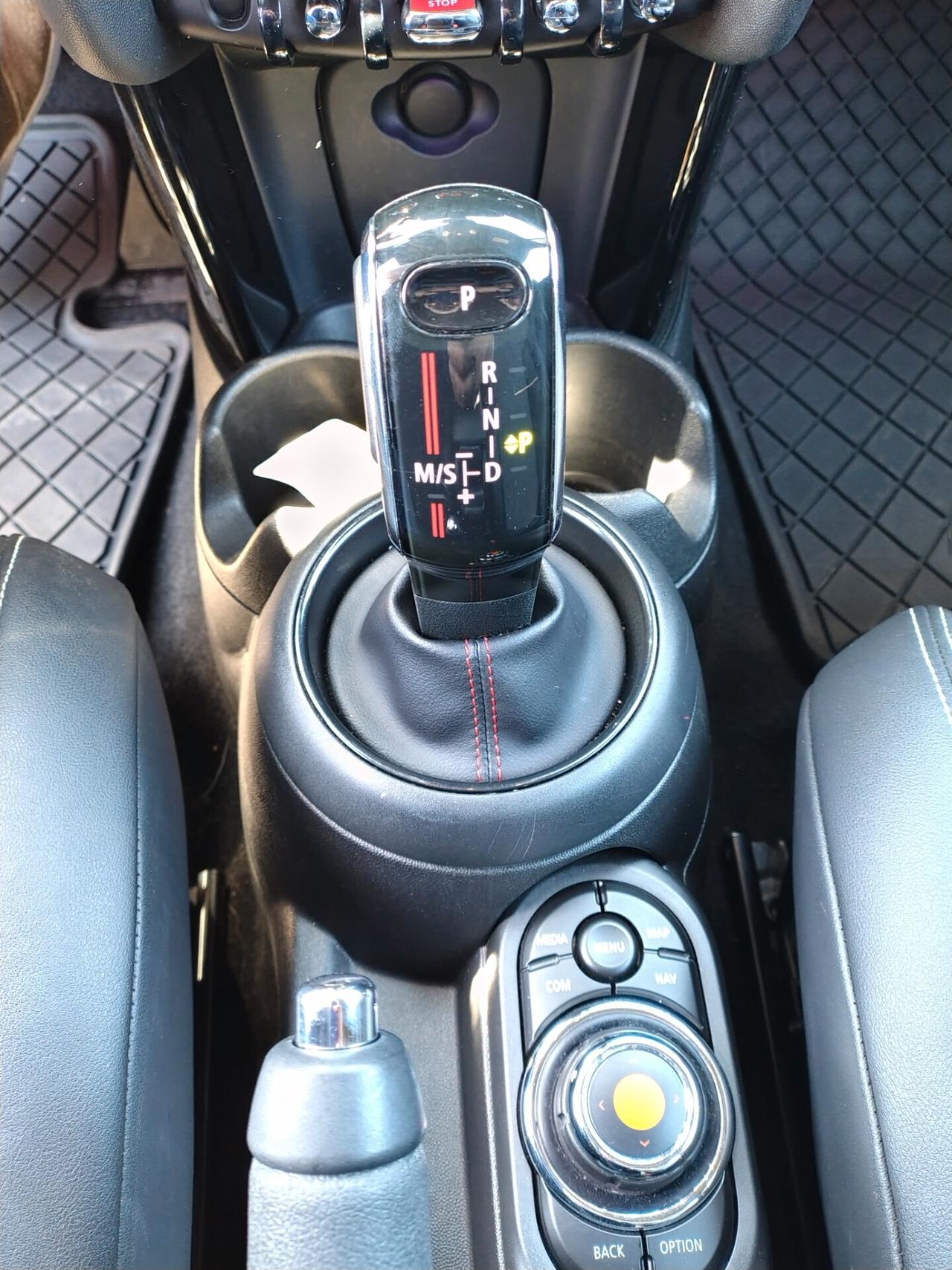 Mini Mini 2.0 Cooper SD aut. Hype