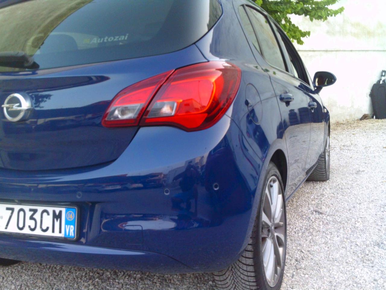 Opel Corsa 1.4 90CV GPL Tech 5 porte Cosmo