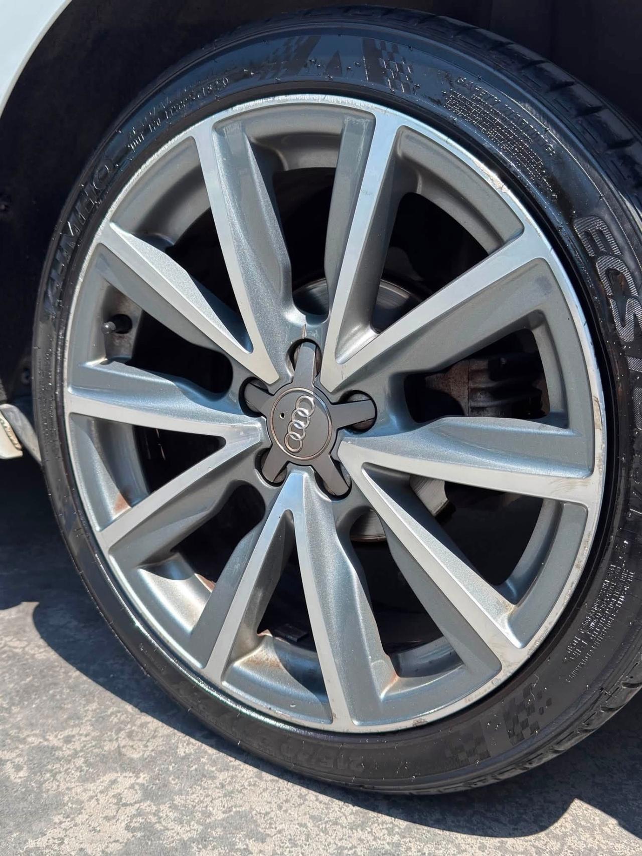 Audi A1 1.6 TDI S line edition