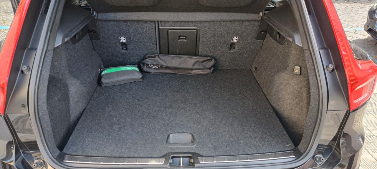 Volvo XC40 T3 Geartronic R-design