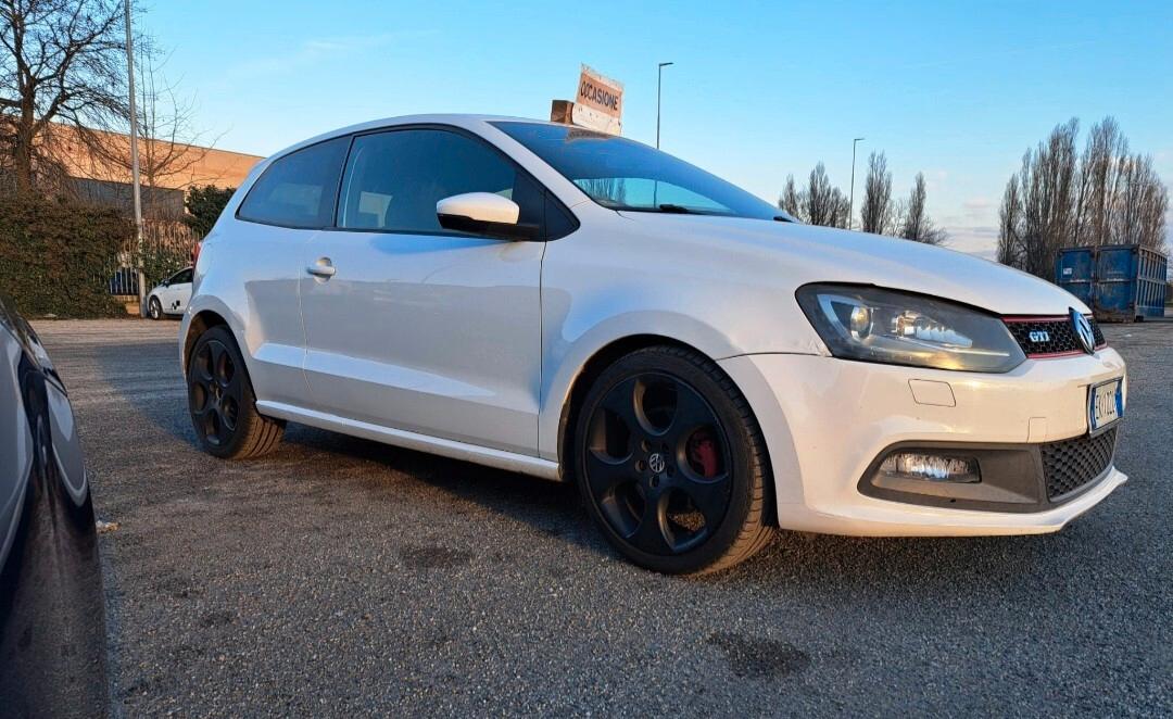 Volkswagen Polo 1.4 TSI DSG 5 porte GTI
