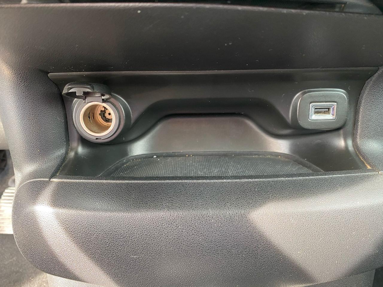 Citroen C4 Cactus PureTech 82 Shine