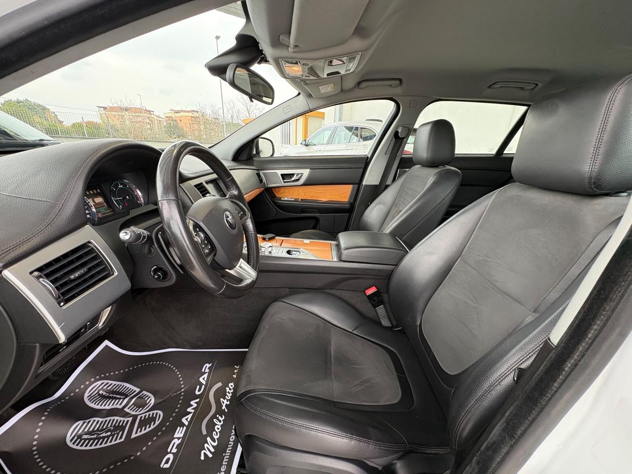 Jaguar XF Sportbrake 2.2 D Limited Edition