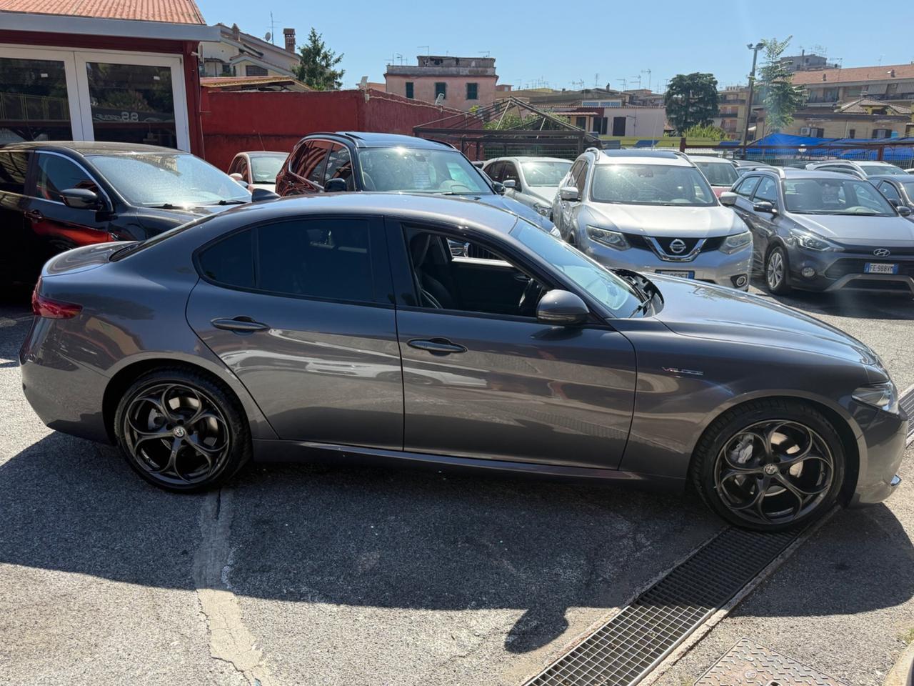 Giulia 2.2 Turbodiesel 210 CV AT8 AWD Q4 Veloce-unipro