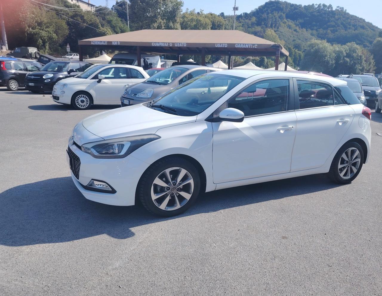 Hyundai i20 1.2 84 CV 5 porte Econext Comfort