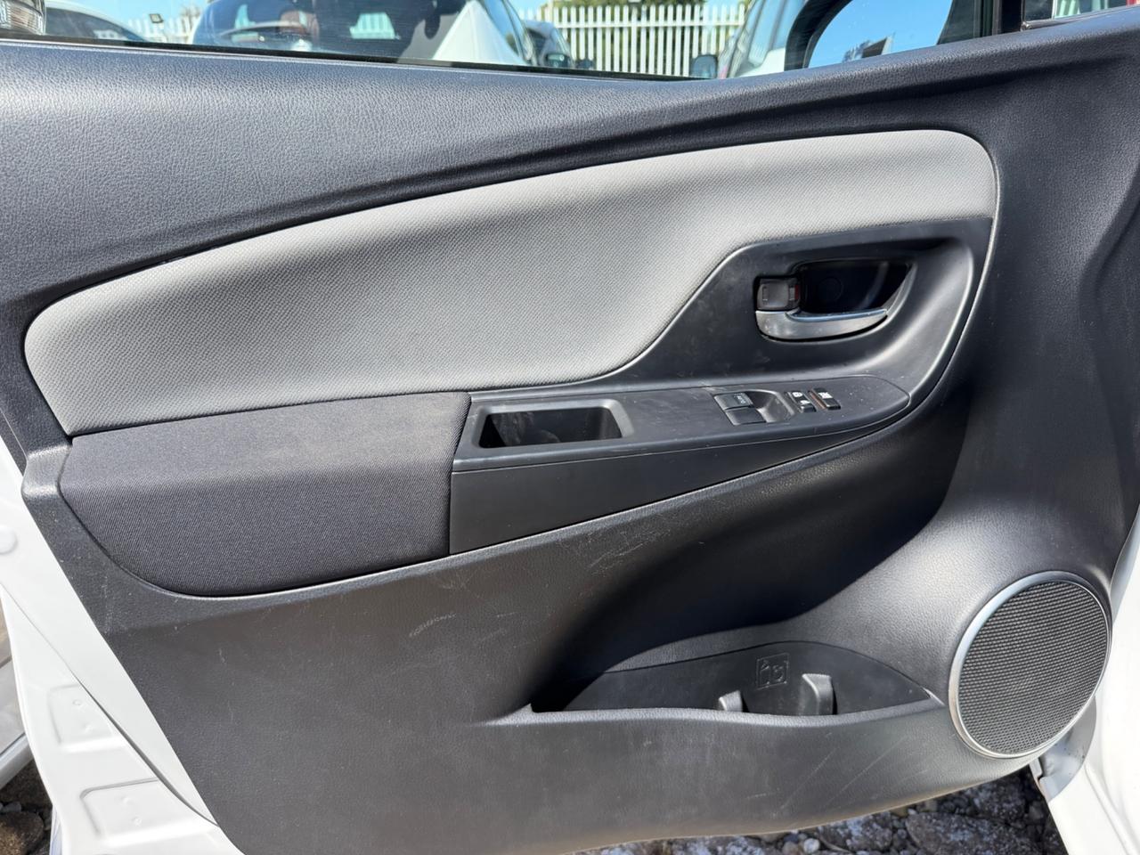 Toyota Yaris 1.5 Hybrid 5 porte Active