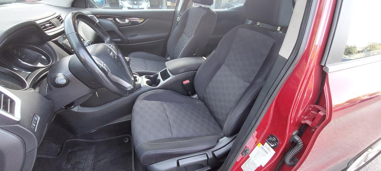 Nissan Qashqai 1.2 DIG-T N-Connecta