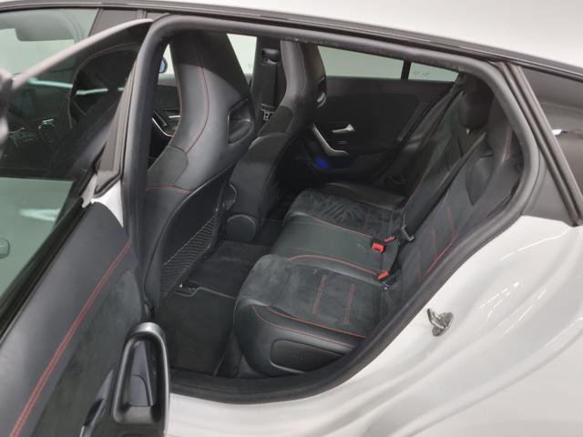 MERCEDES-BENZ CLA 200 d Automatic Shooting Brake Premium