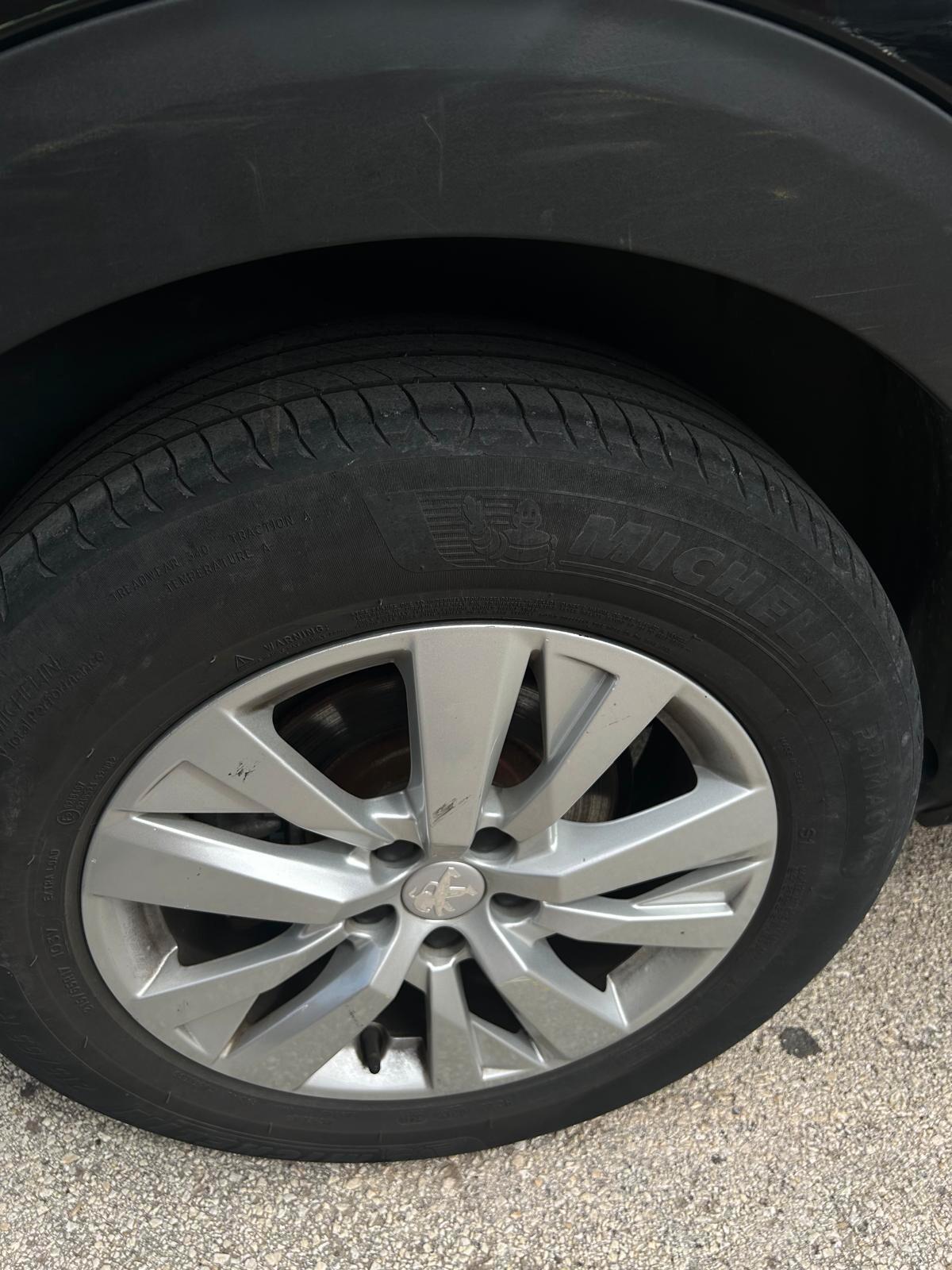 Peugeot 3008 BlueHDi 130 S&S Business
