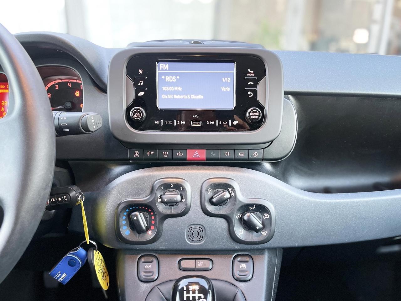 Fiat Panda 1.0 Hybrid 70CV E6 Neo - 2023