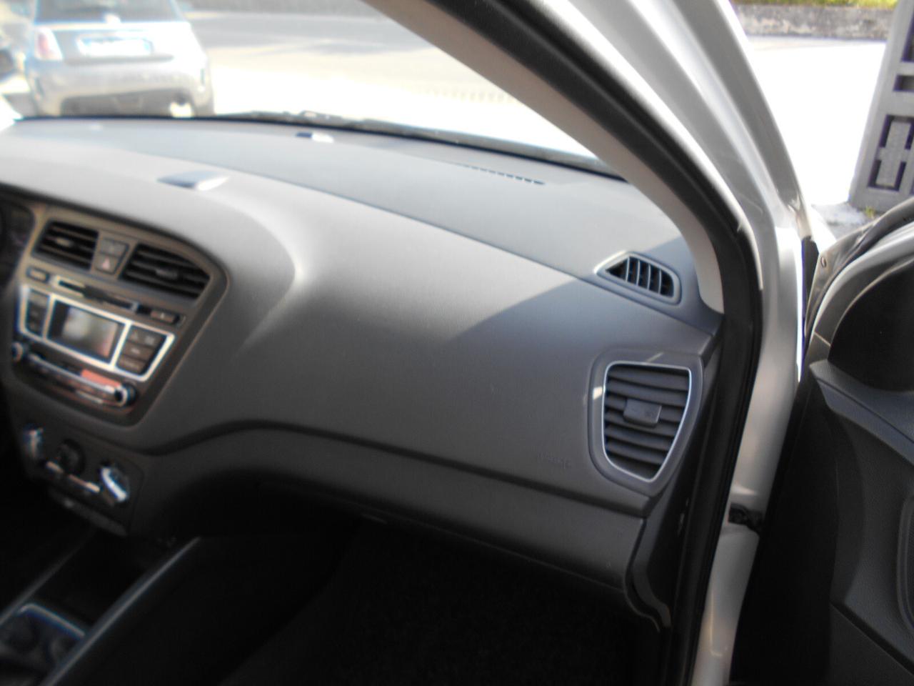 Hyundai i20 1.2 84 CV 5 porte Comfort