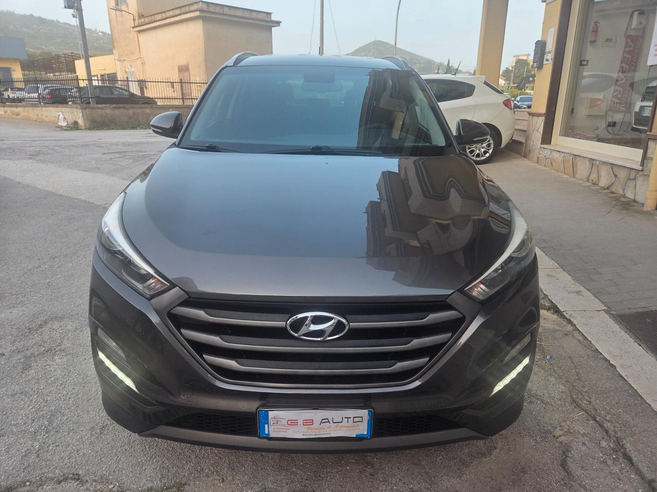 HYUNDAI TUCSON 1.7 CRDI 115 CV ANNO 2015 KMCERTIF