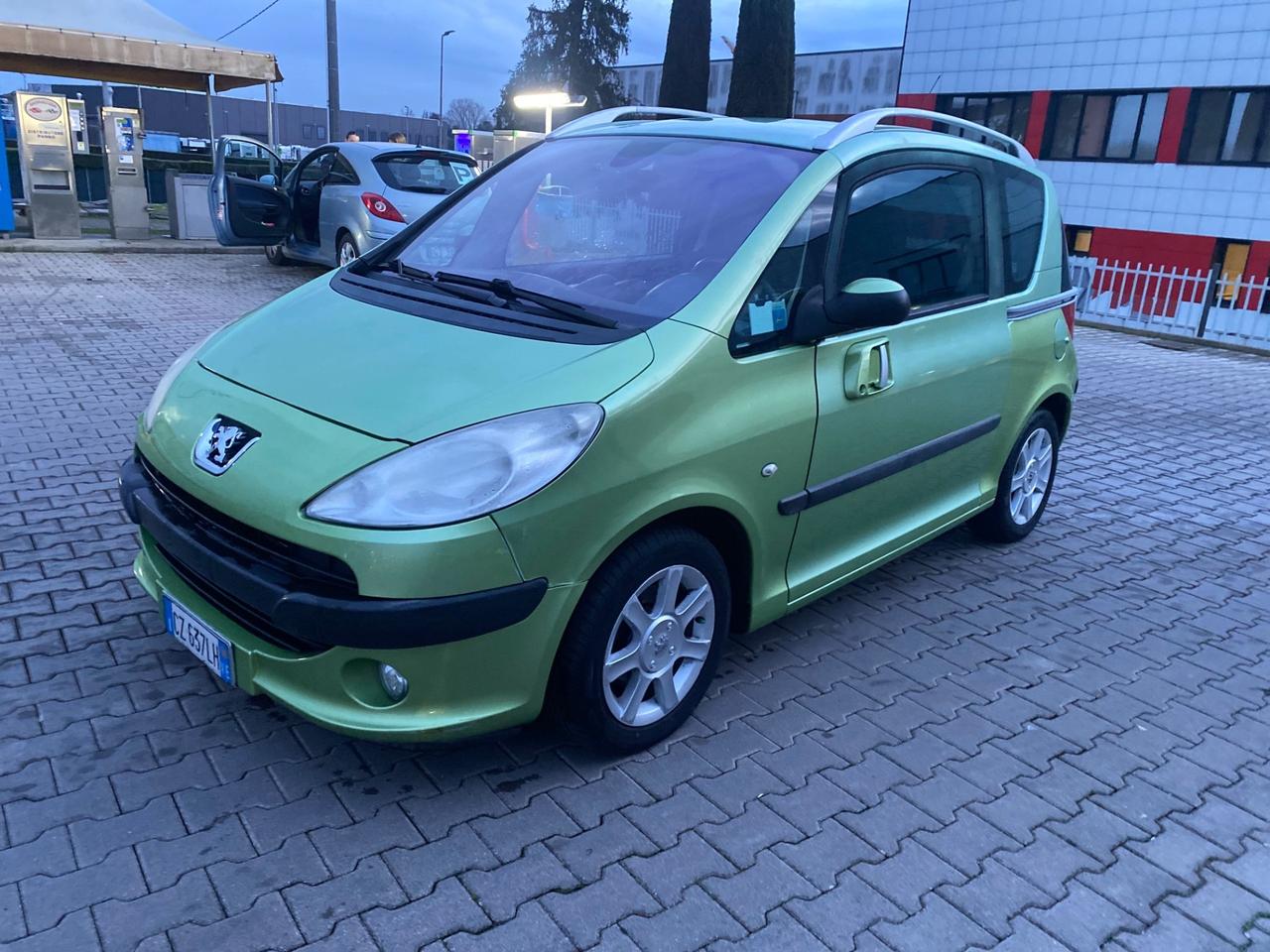 Peugeot 1007 1.4 HDi Trendy