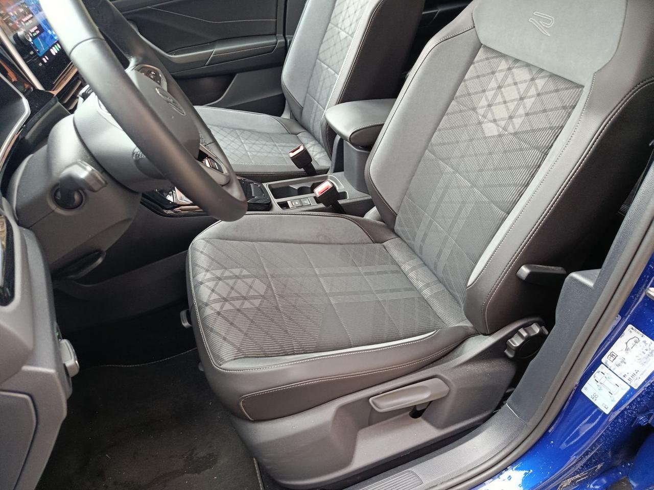 Volkswagen T-Roc R-Line #9196