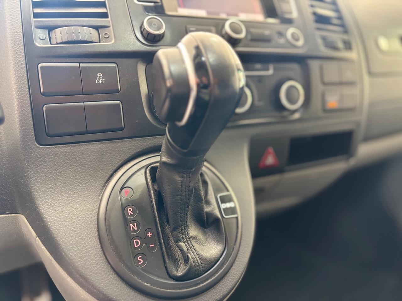 Volkswagen Transporter 2.0 BiTDI 180CV DSG MINI CAMPER GANCIO TRAINO