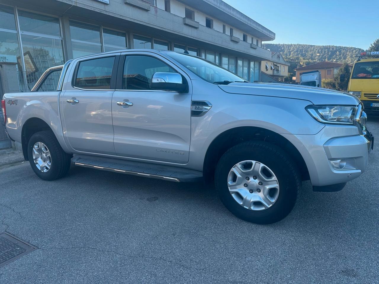 Ford Ranger 2.2 TDCi DC Limited 5pt. pick up