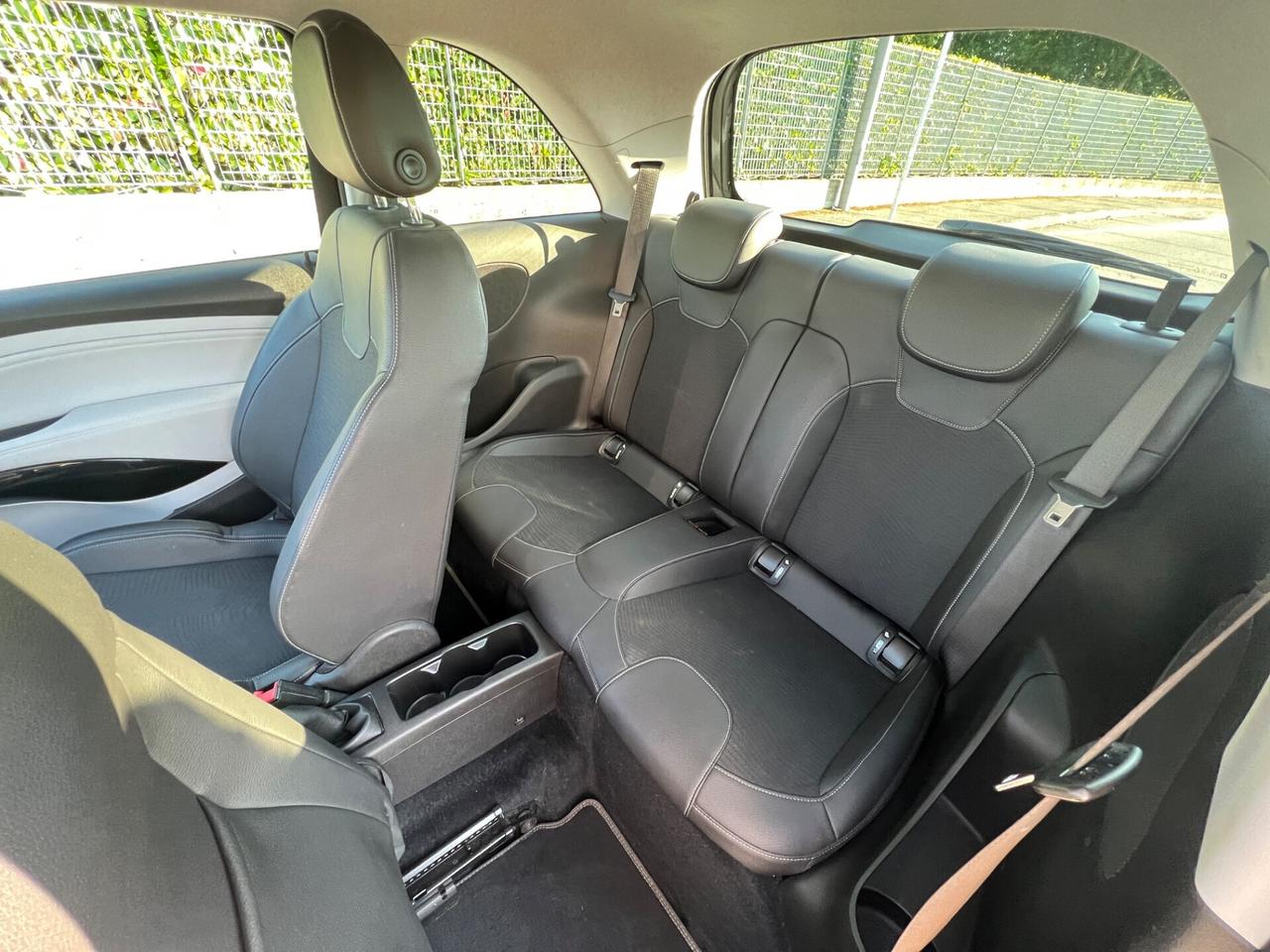 Opel Adam 1.4 Benzina Ok Neopatentati
