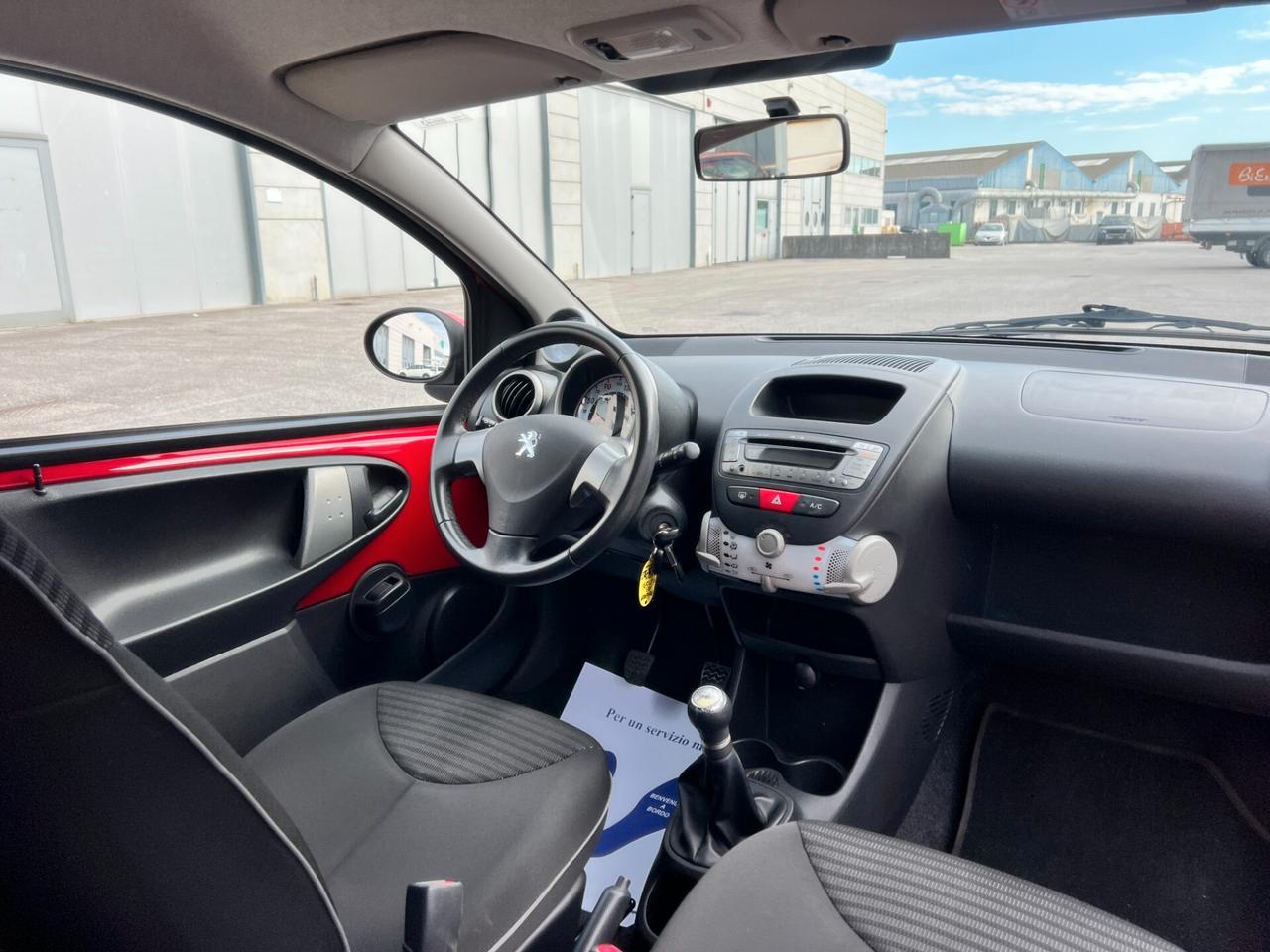 Peugeot 107 1.0 68CV 5p. Superga