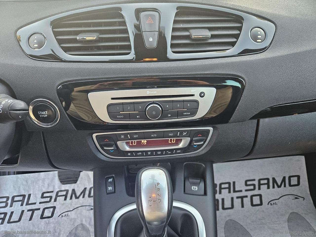 RENAULT Scénic XMod 1.5 dCi 110 CV EDC Bose