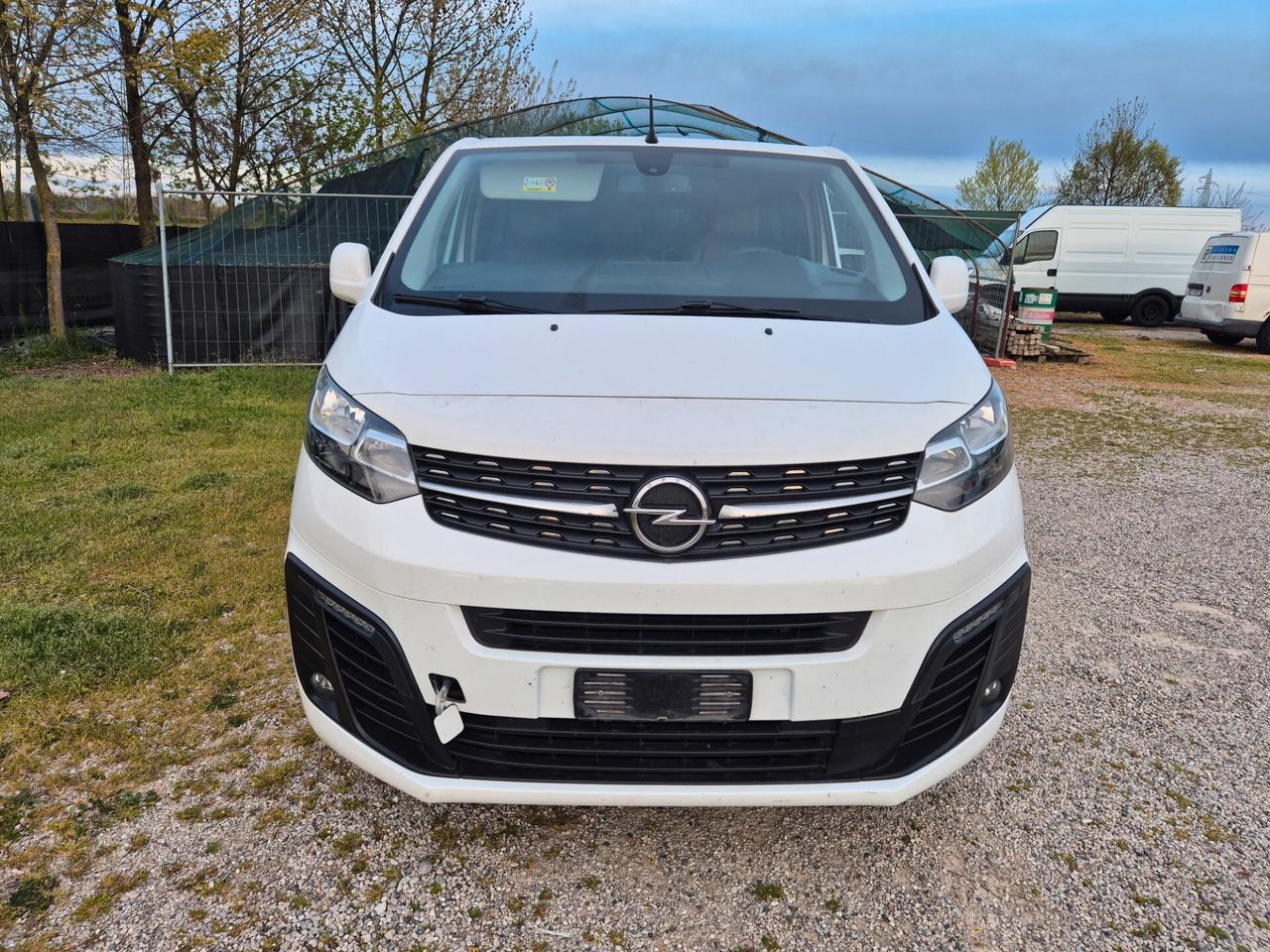 Opel Vivaro 2.0 Diesel 150CV PER EXPORT