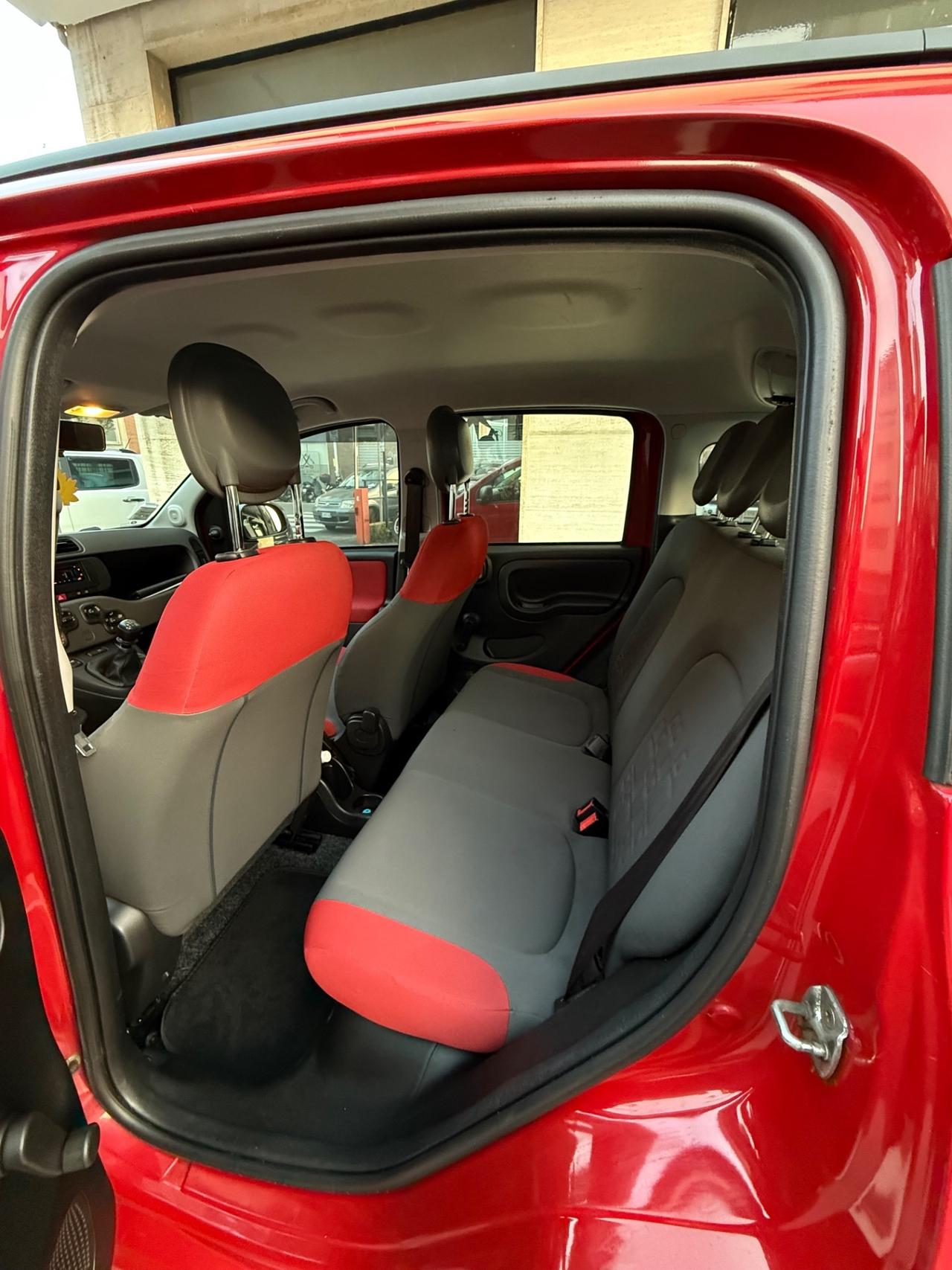 Fiat Panda 1.0 FireFly S&S Hybrid Pandina