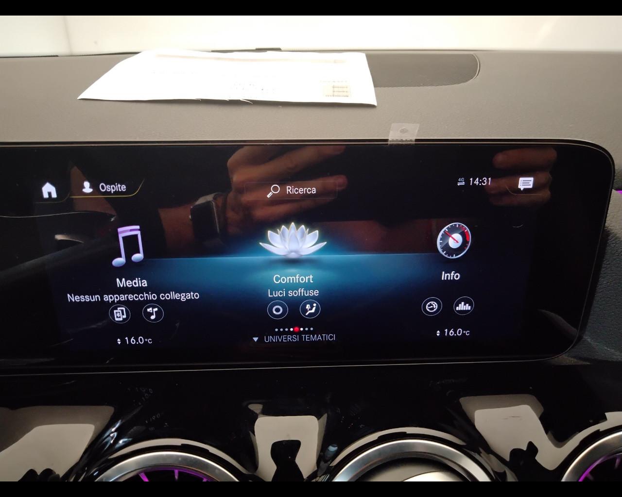 Mercedes-Benz GLA-H247 2020 - GLA 180 d Premium auto