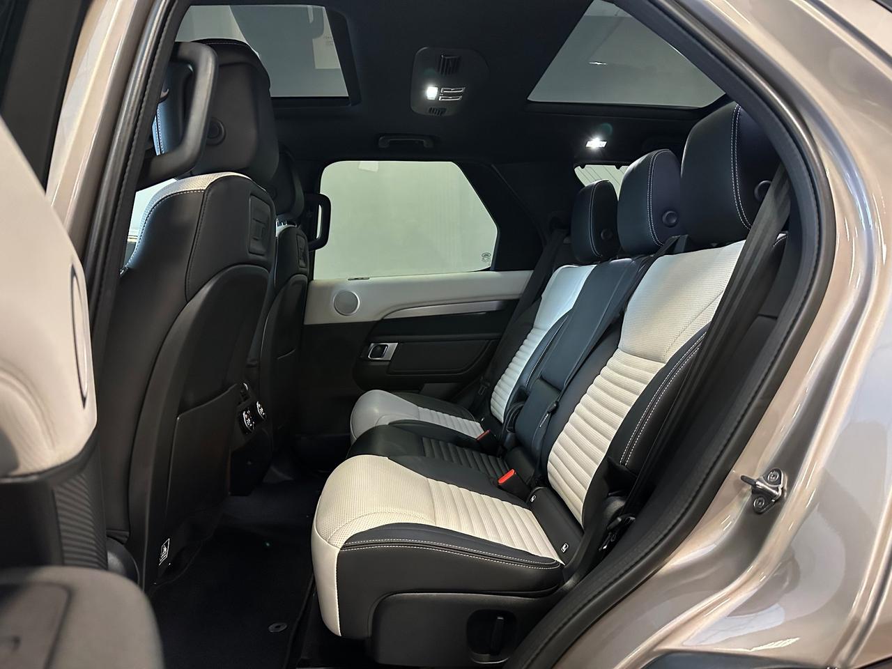 Land Rover Discovery R-Dynamic HSE 7 POSTI GANCIO TETTO APRIBILE FULL