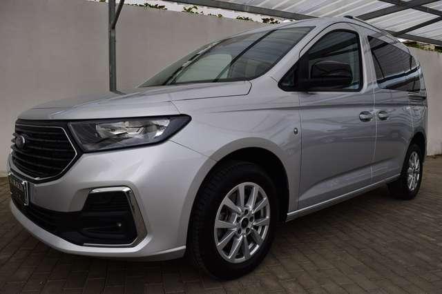 Ford Tourneo Connect 2.0 EcoBlue 122 cv Titanium