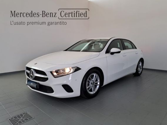 MERCEDES-BENZ A 200 Automatic Business