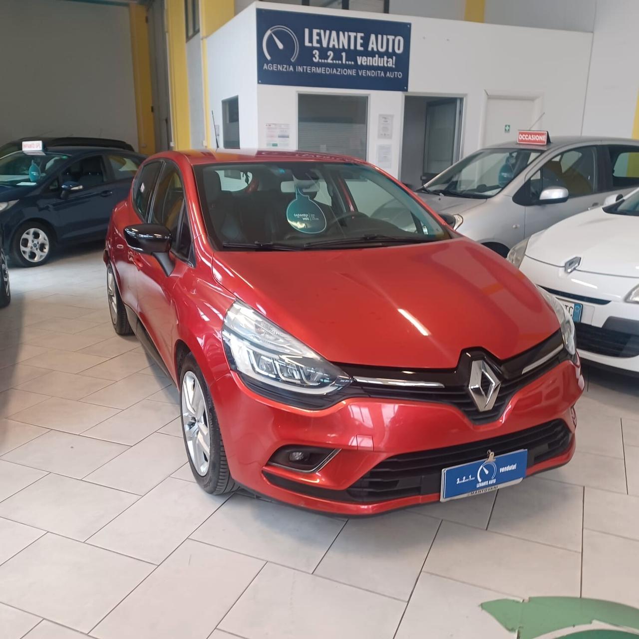 72.168 KMN CLIO 1.5 FULL OPTIONAL NEOPATENTATI