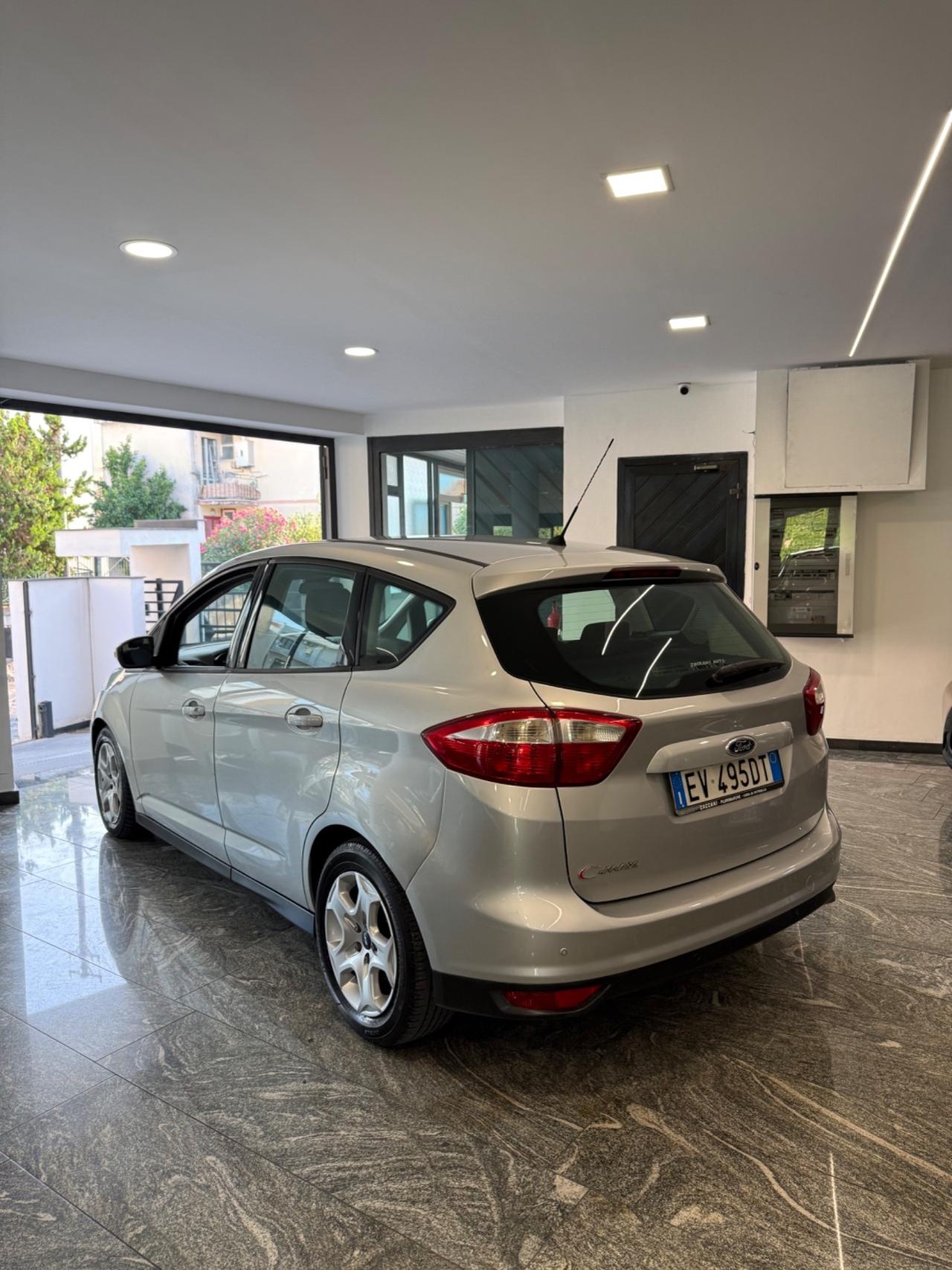 Ford C-Max 1.6 TDCi 95CV Titanium