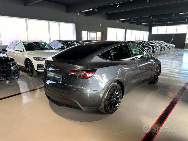Tesla Model Y Model Y Long Range AWD