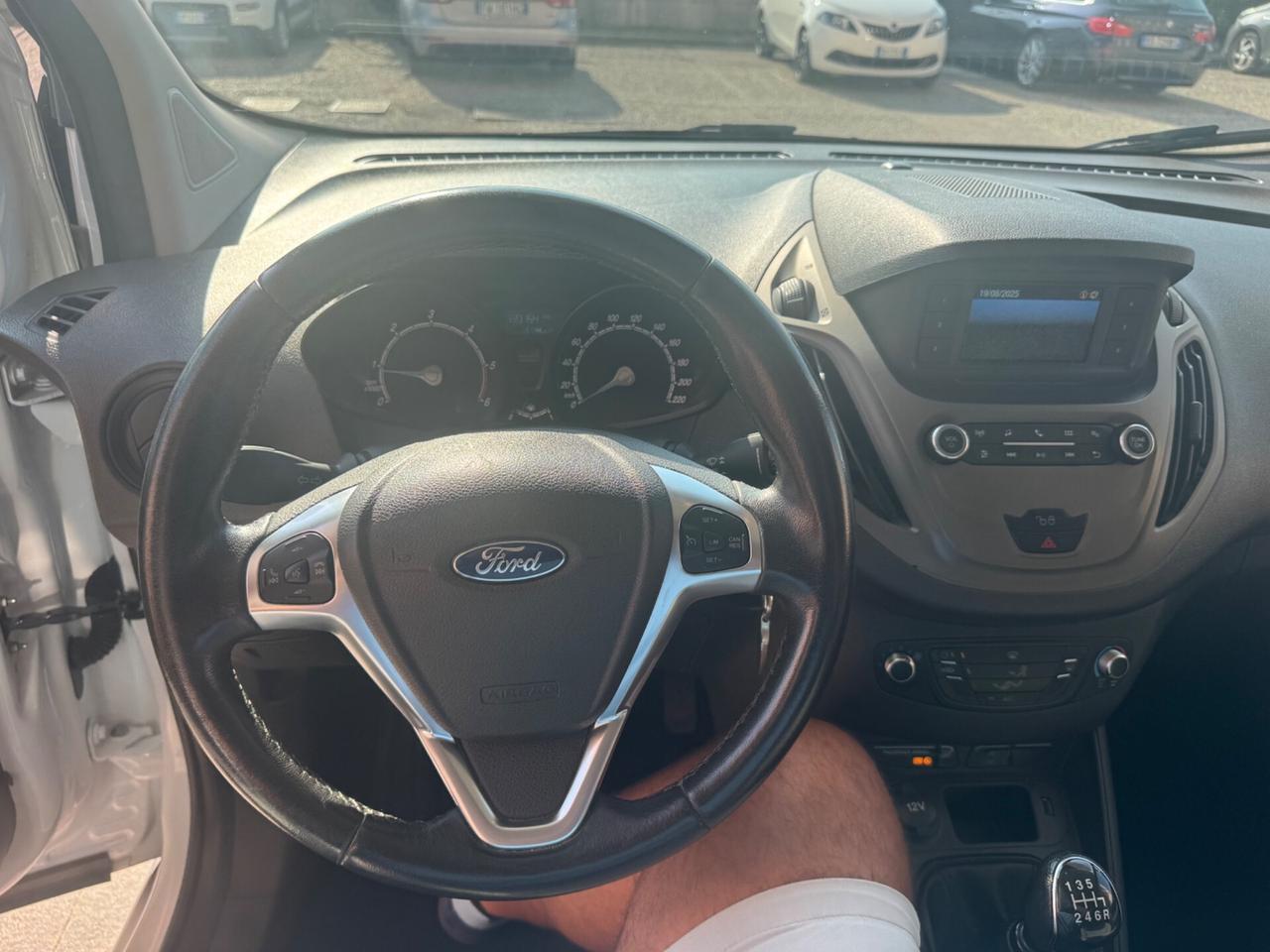 Ford Tourneo Courier 1.5 TDCI 100 CV S&S Plus