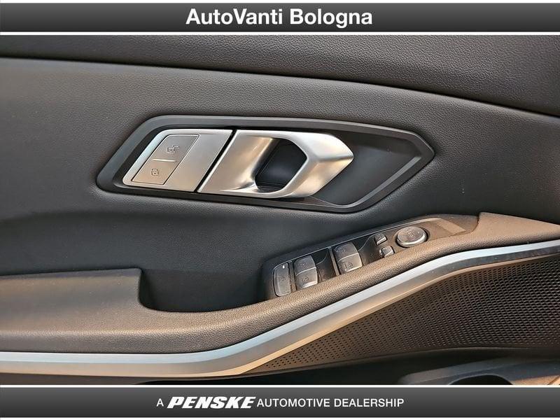 BMW Serie 3 320d 48V Touring Business Advantage