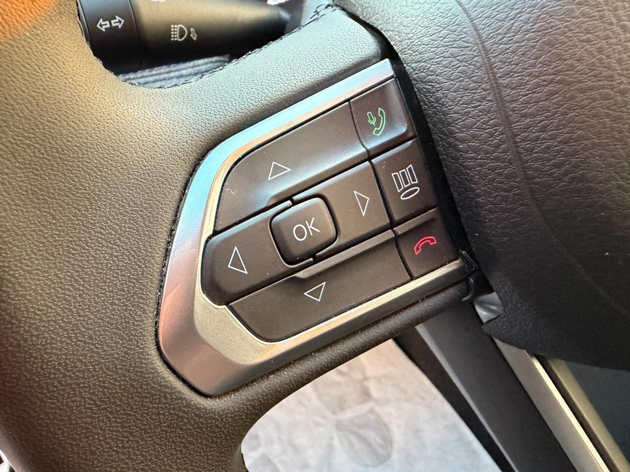 Jeep Compass 2WD 1.6 M.JET 130 cv. BUSINESS (UNav)