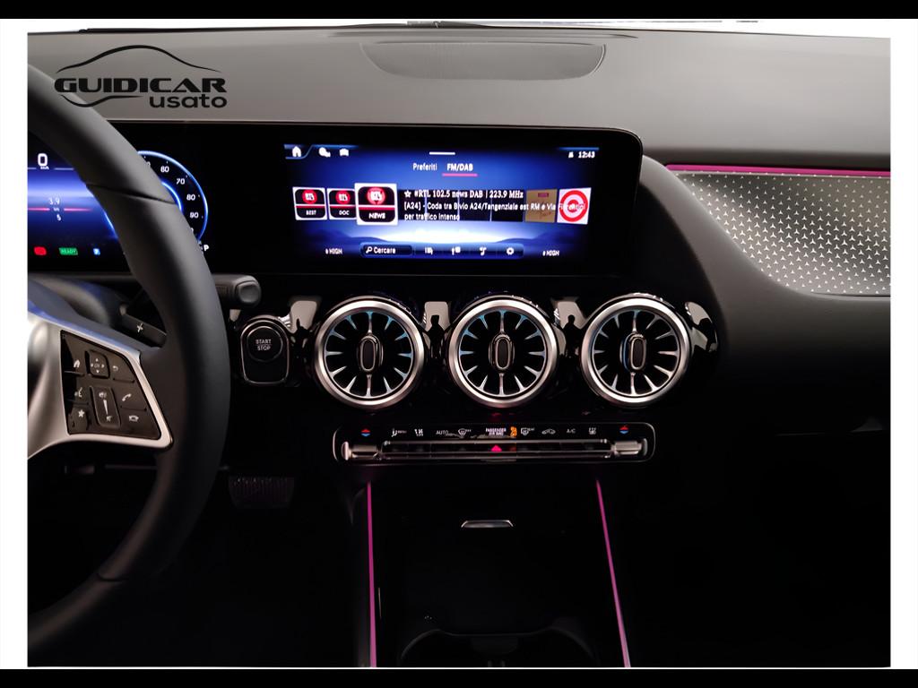 Mercedes-Benz EQA - H243 2024 - EQA 300 AMG Line Advanced Plus 4matic