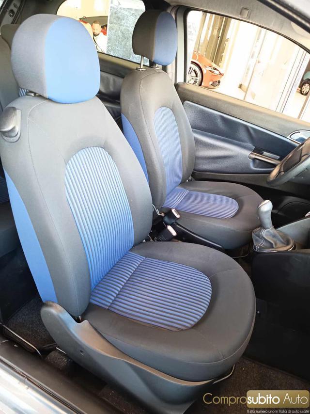 LANCIA Ypsilon 1.3 MJT 75 CV Platino