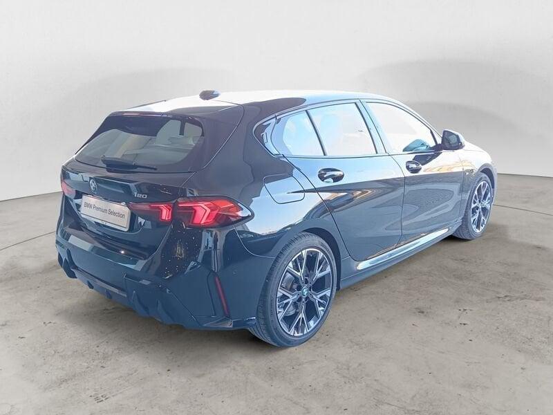BMW Serie 1 120 48V MSport auto