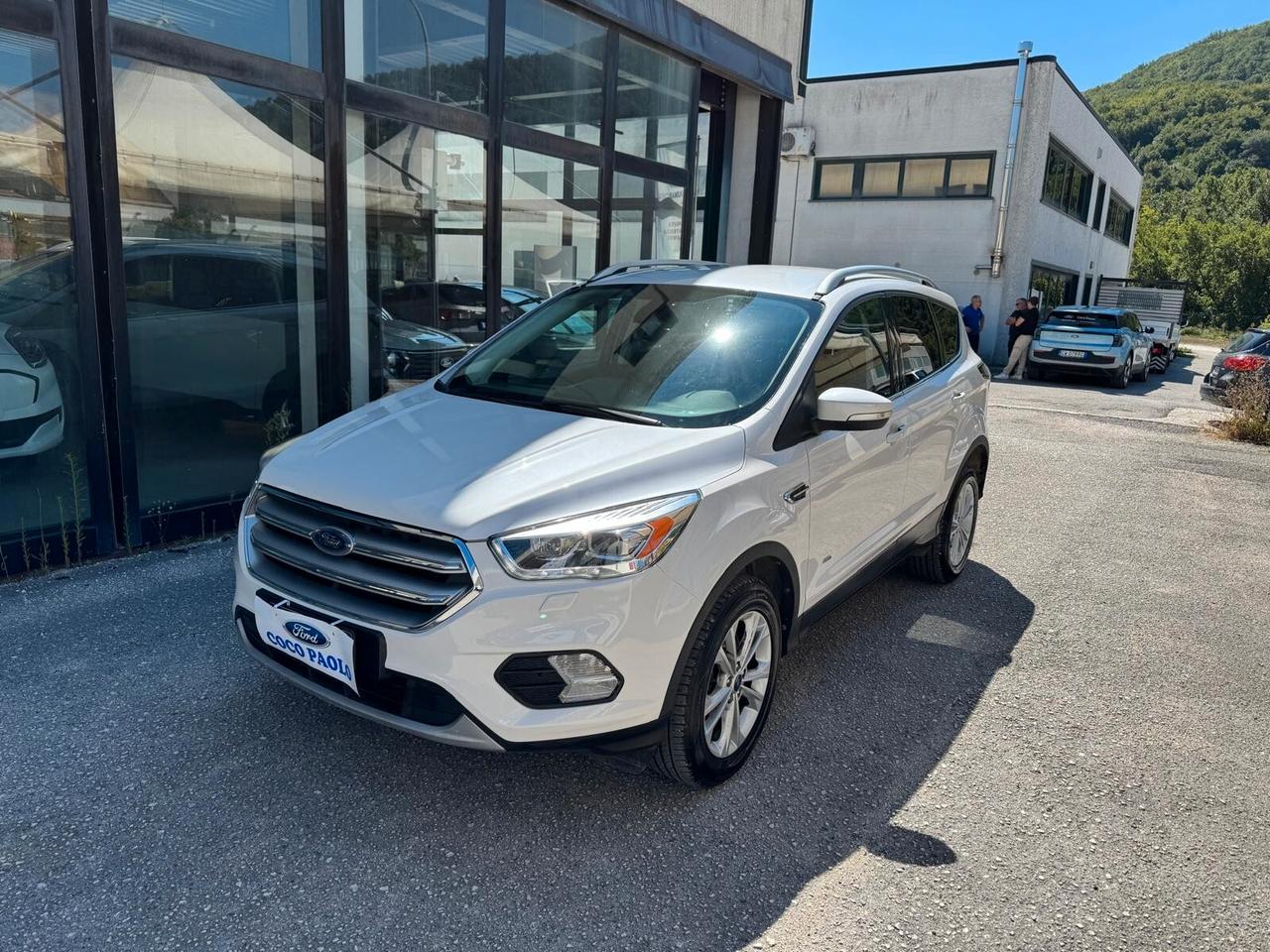 Ford Kuga 2.0 TDCI 150 CV S&S 4WD Powershift Titanium