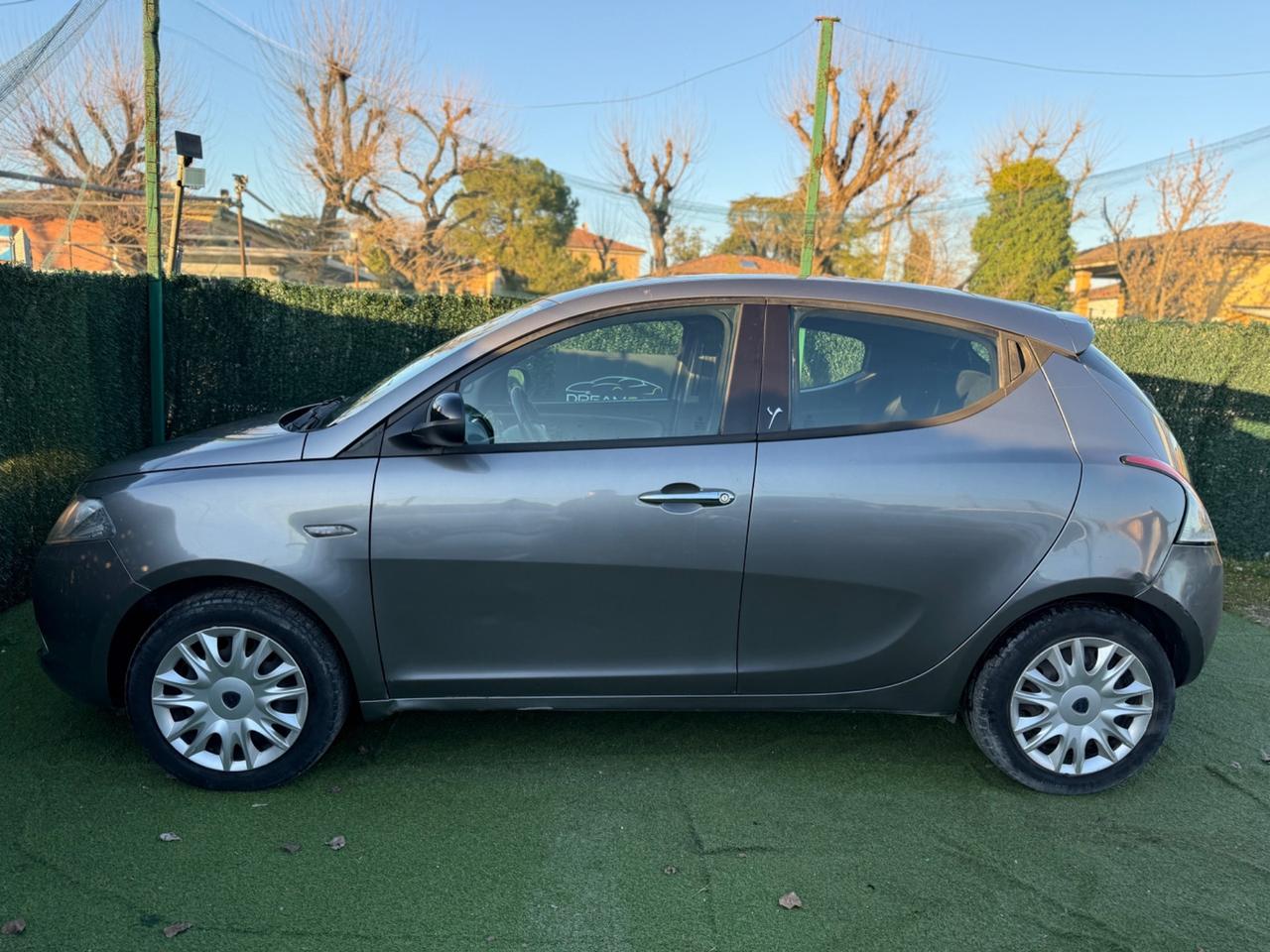 Lancia YPSILON 2013 1.2 GPL NEOPATENTATI