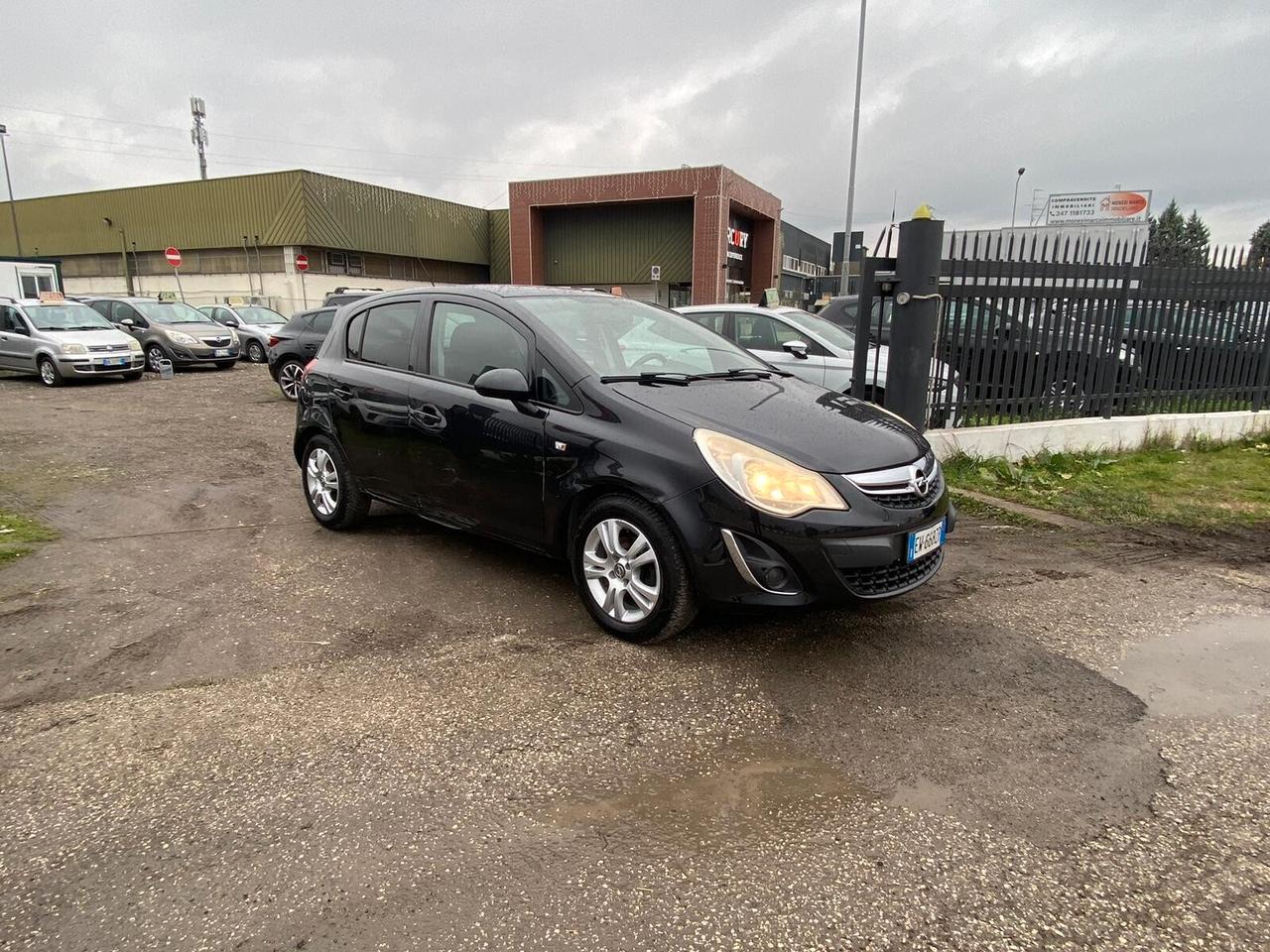 Opel Corsa 1.2 85CV 5 porte GPL-TECH Edition