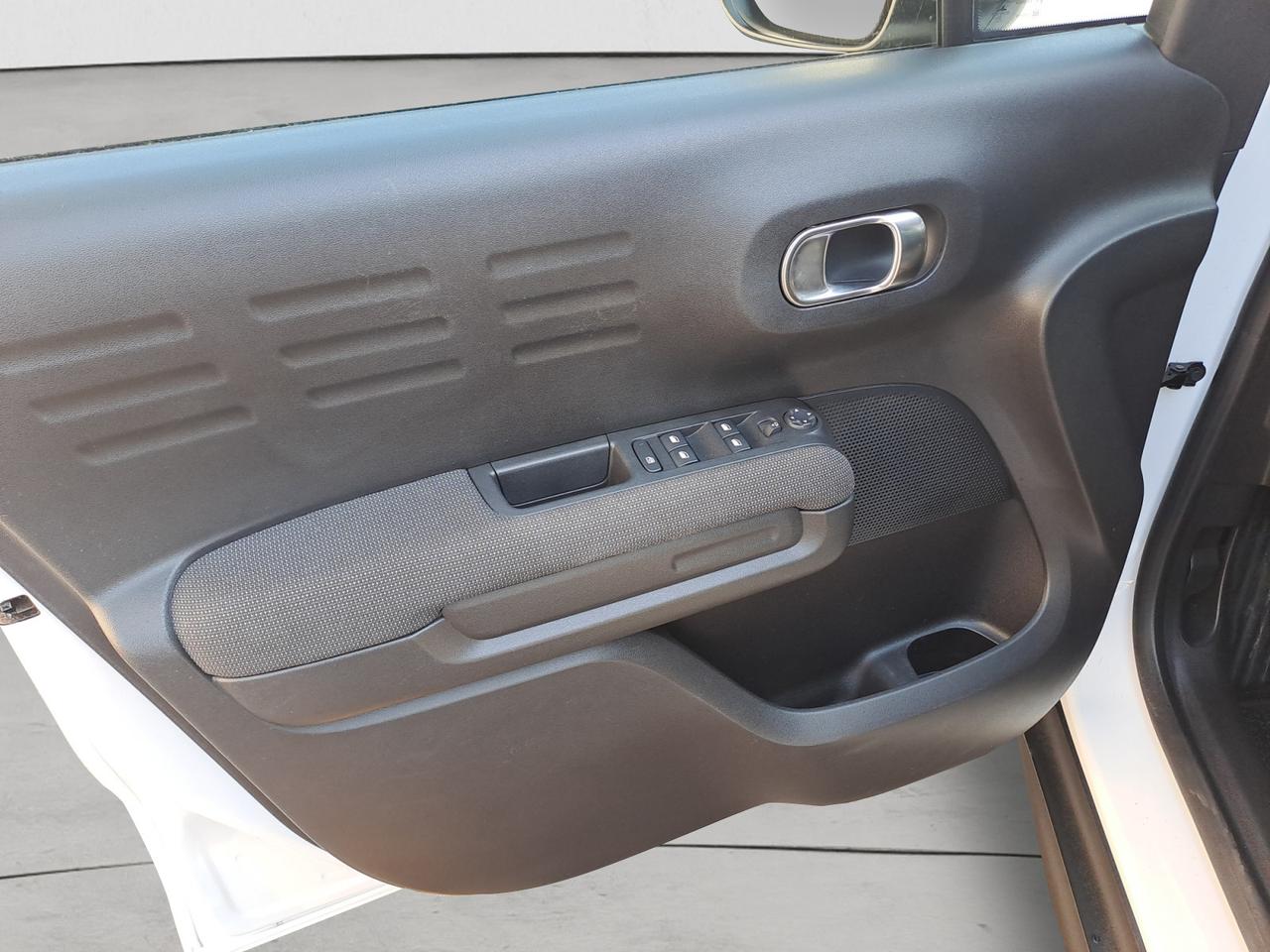 CITROEN C3 Aircross 1ª s. - C3 Aircross PureTech 110 S&S Shine
