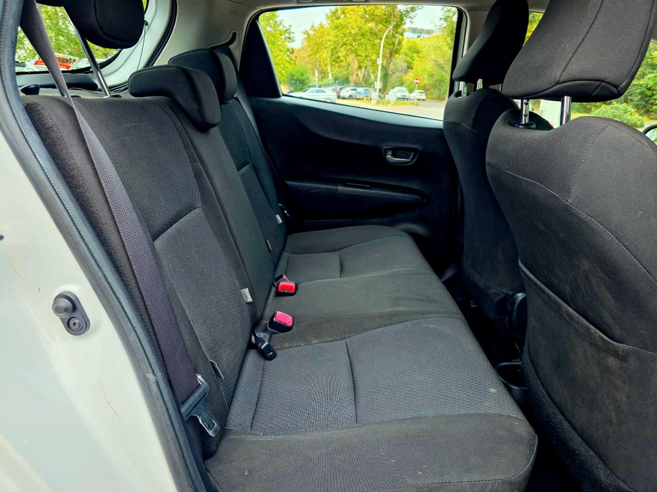 Toyota Yaris 1.5 Hybrid 5 porte Lounge 2014-E5B Automatica NEO