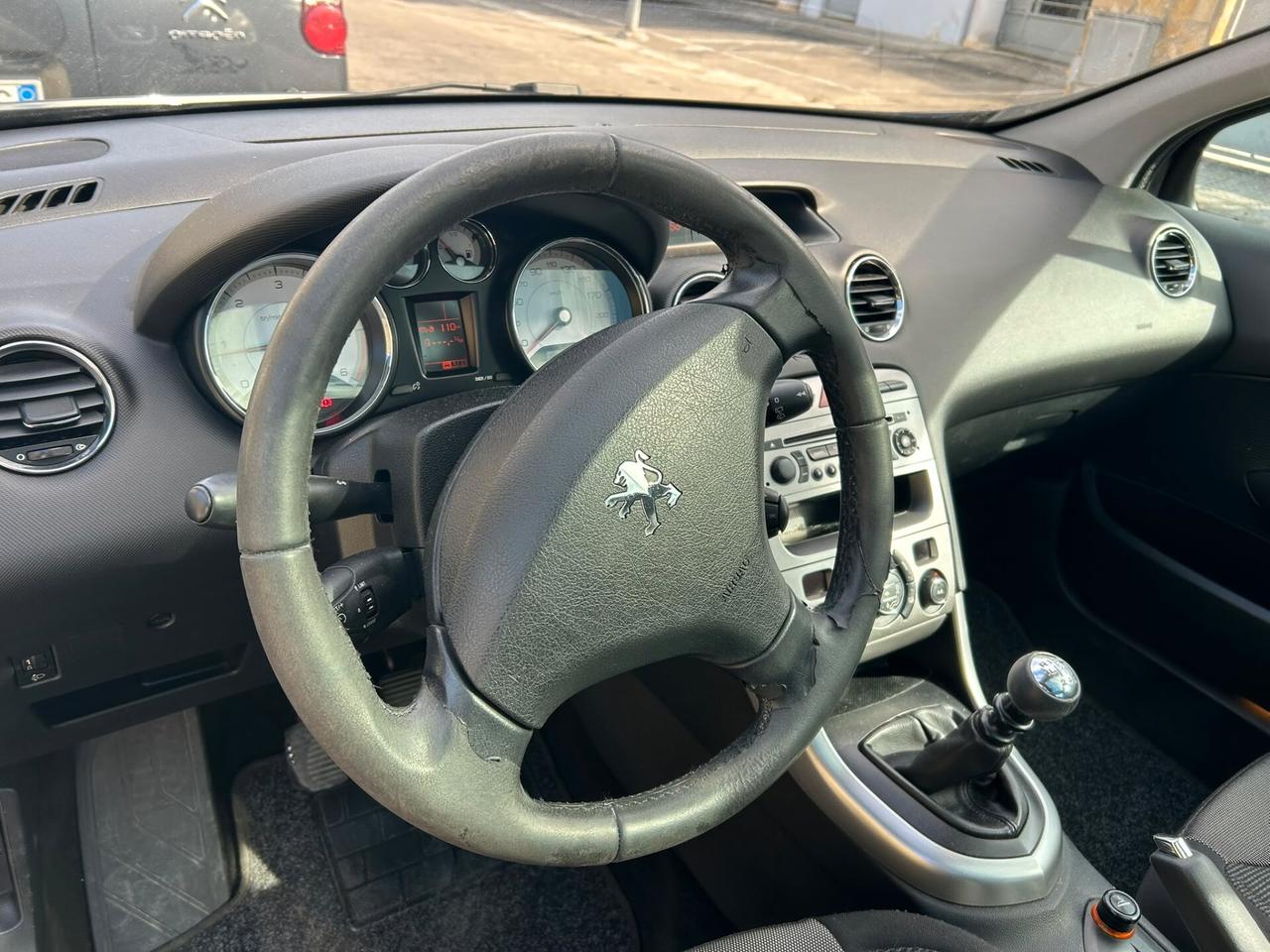 Peugeot 308 2.0 HDI Feline *TETTO