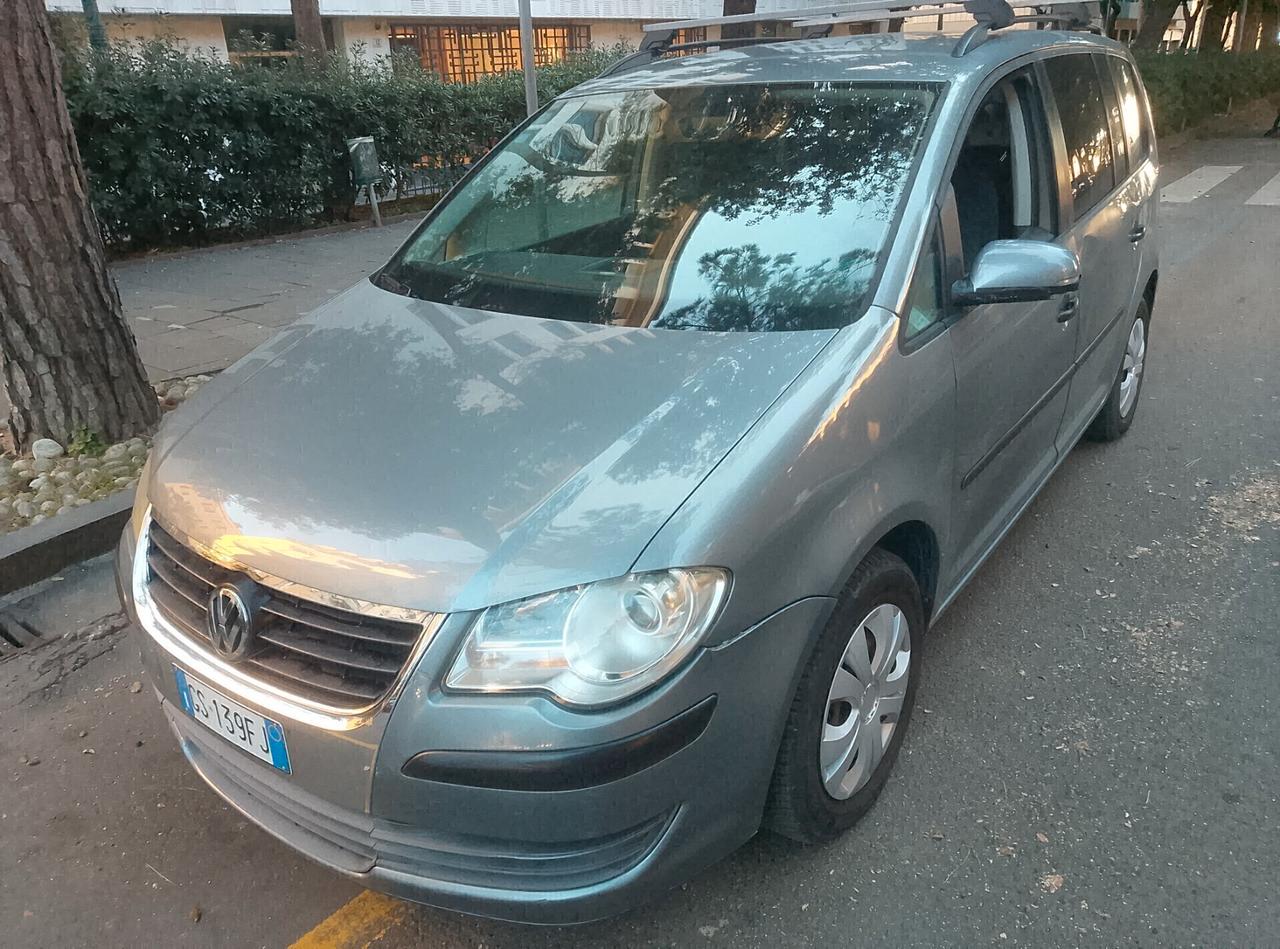 Volkswagen Touran 2.0 TDI DPF Trendline