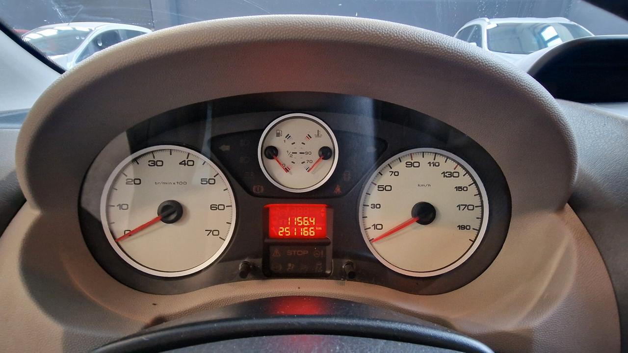 Fiat Scudo 2.0 MJT PC Combi 8 posti (M1)