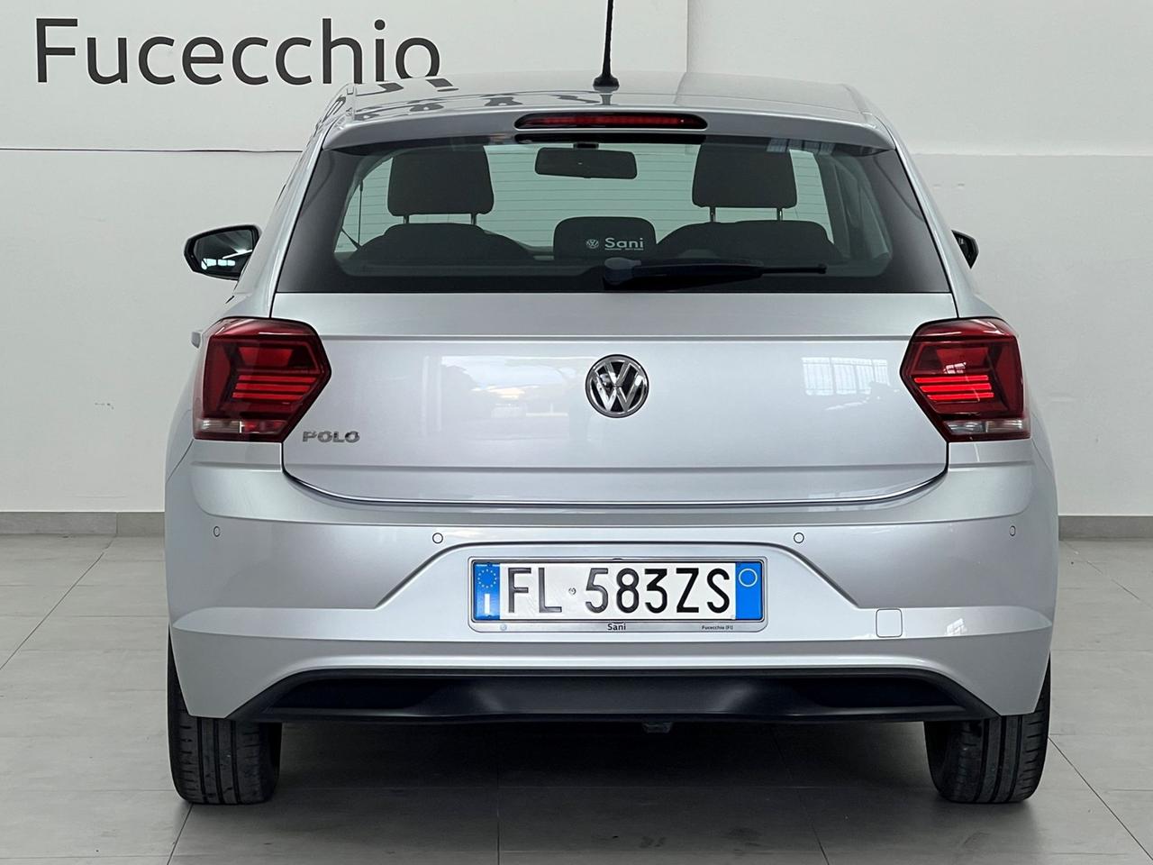 VOLKSWAGEN Polo VI 2017 Polo 5p 1.0 mpi Comfortline 75cv