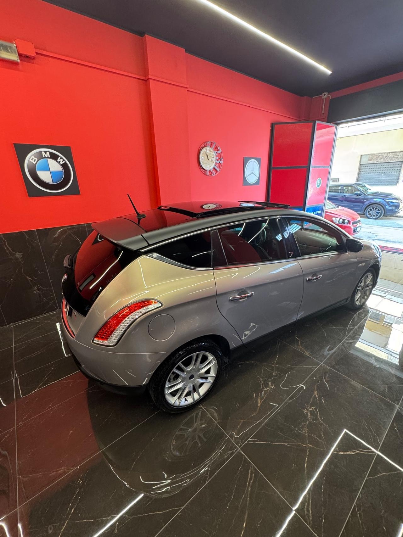 Lancia Delta 2.0 MJT DPF Platino 165cv