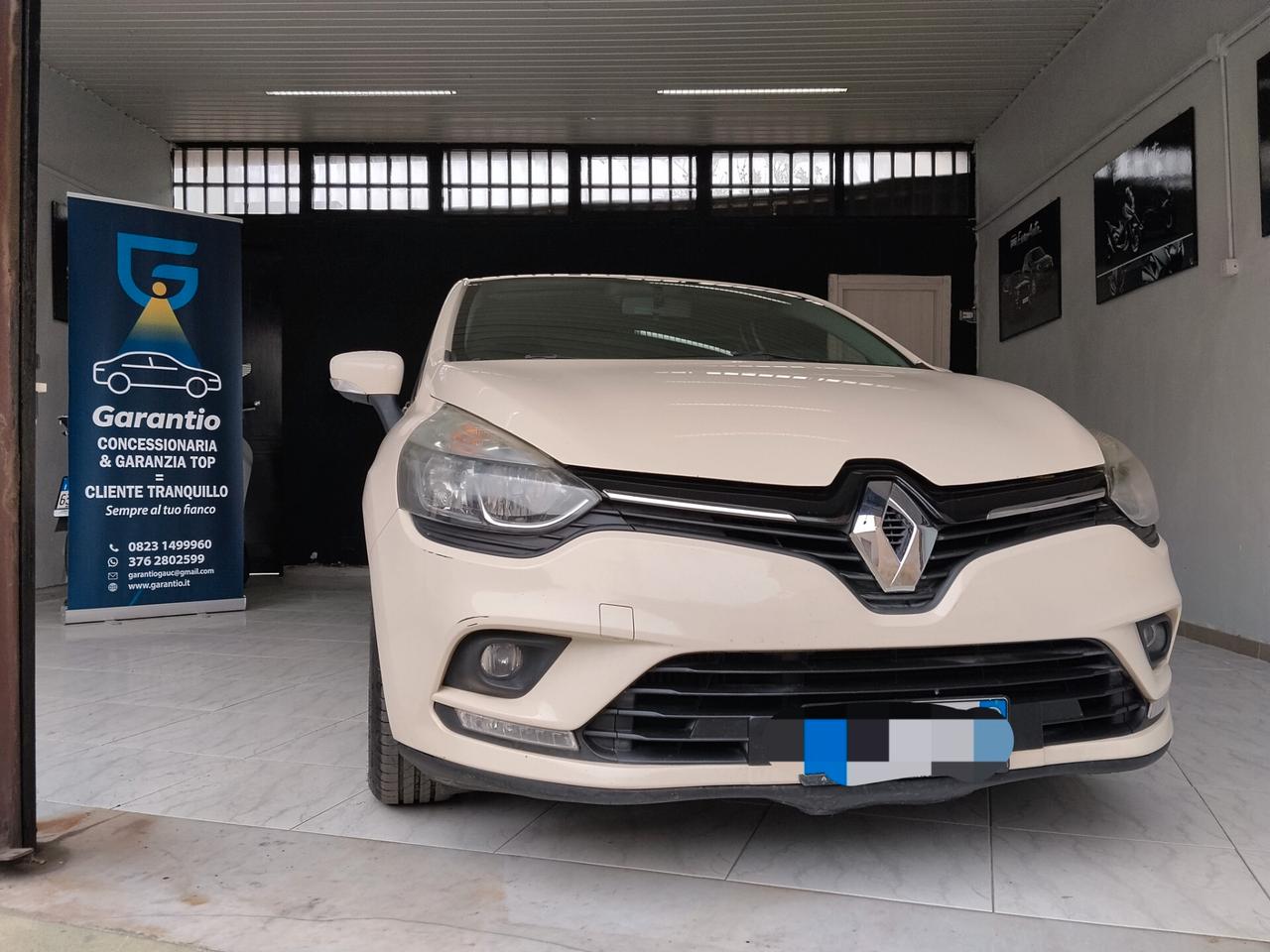 Renault Clio 1.5 diesel 2017 CON GARANZIA