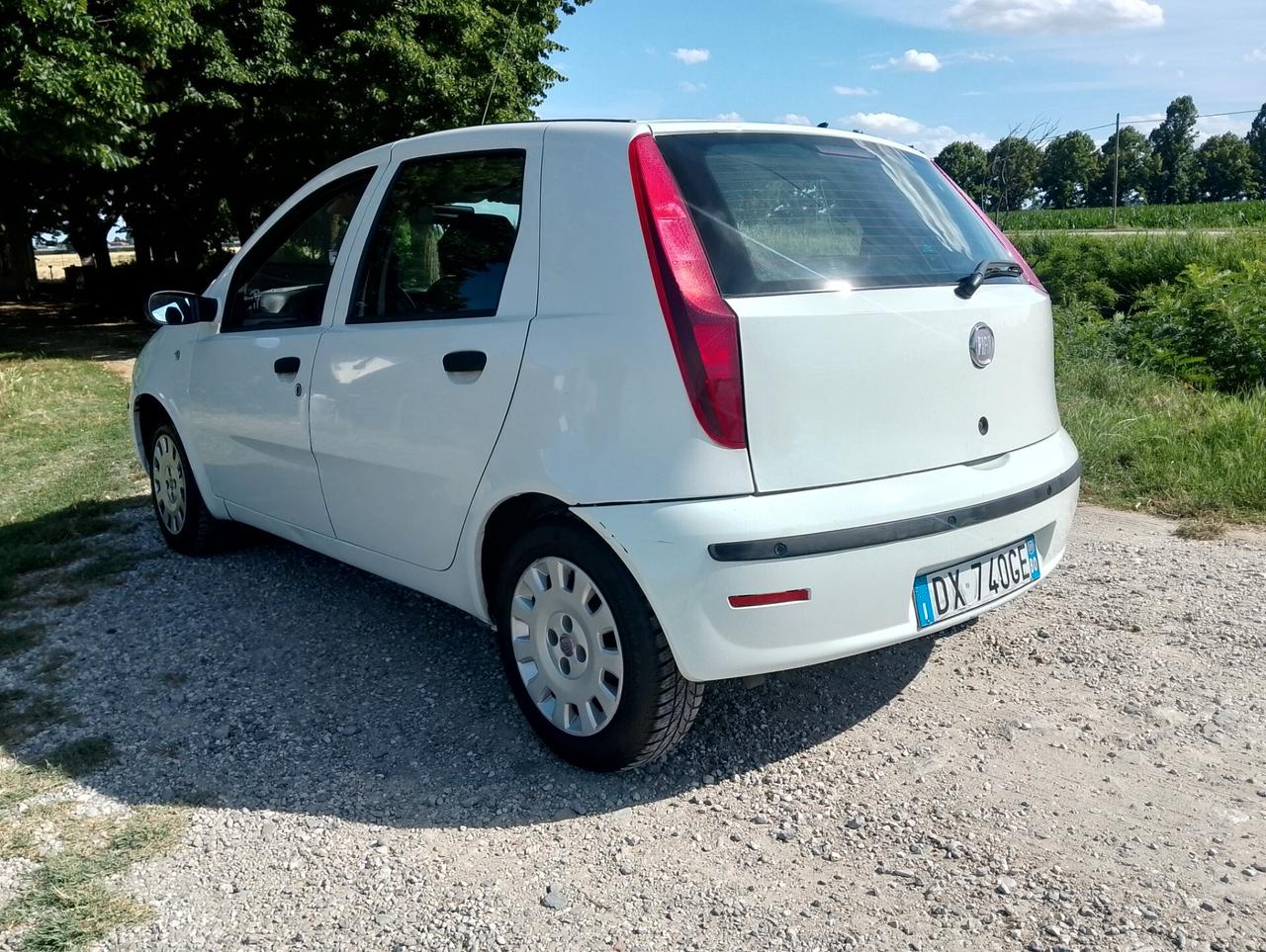 Fiat Punto Classic 1.2 cc benzina metano unica proprietaria 144.000 km auto perfetta